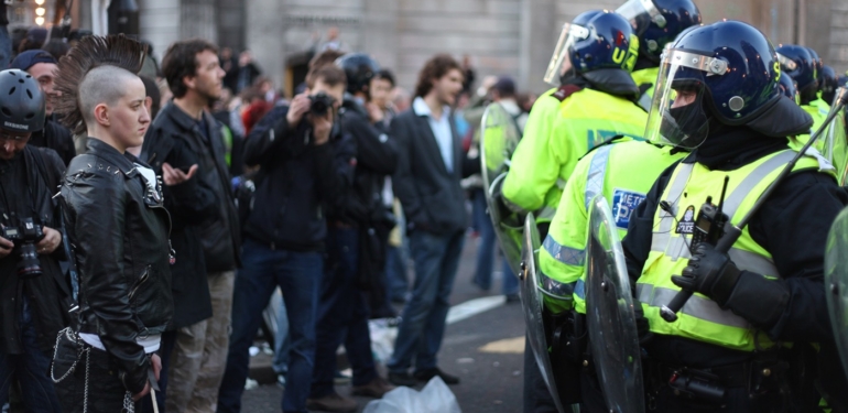 Sosyal medyada ‘Güneş sistemini tartıştıkları’ video viral oldu! O gençler konuştu