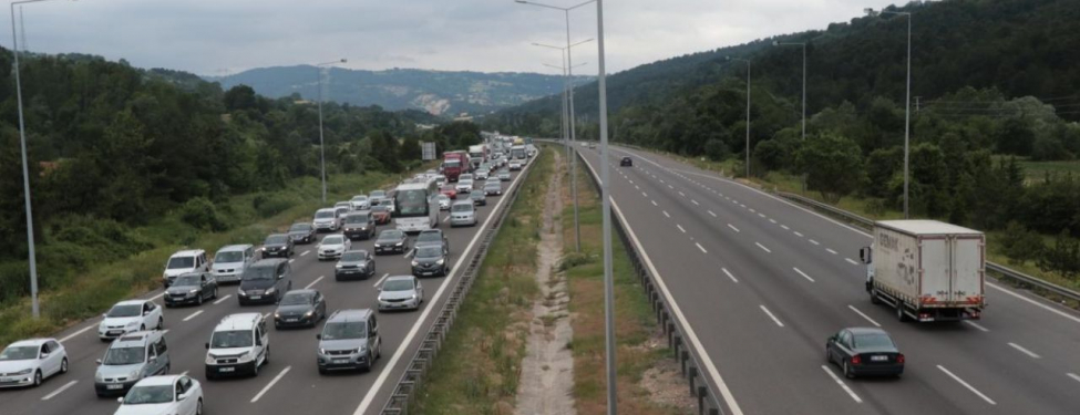 motorlu-tasitlar-2024te-383-milyar-kilometre-yol-katetti.jpg
