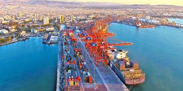 Türkiye komşularına 11 ayda 25,3 milyar dolarlık ihracat yaptı